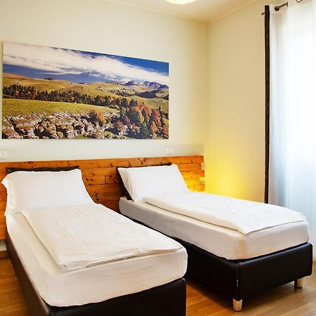 Vago Via Verdi B&B מראה חיצוני תמונה